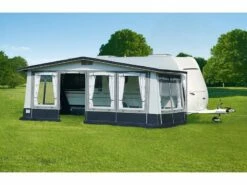 Brand Caravanvoortent Castello 240