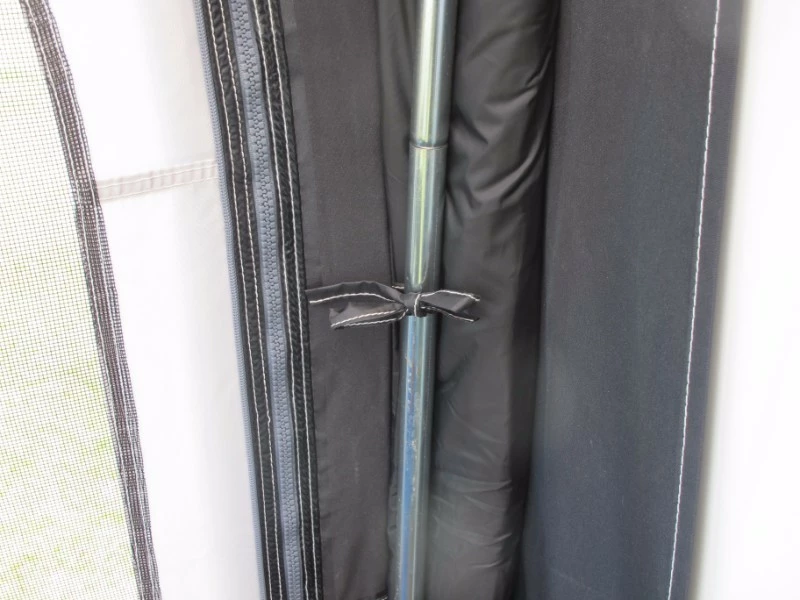 Kampa Set Aandrukstangen Staal 3 Kampa Set Aandrukstangen Staal - Afbeelding 3