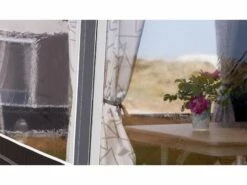 Isabella Ventura Caravanvoortent Pacific D 250 9 Isabella Ventura Caravanvoortent Pacific D 250 -Kampeeruitrusting Verkoop 2024 5 4 isabella ventura caravanvoortent pacific d 250 raam isavenpacd250