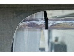 Isabella Caravanvoortent Penta Etna 350 10 Isabella Caravanvoortent Penta Etna 350 -Kampeeruitrusting Verkoop 2024 8 4 isabella caravanvoortent penta etna 350 ventilatieraam isapentaetna